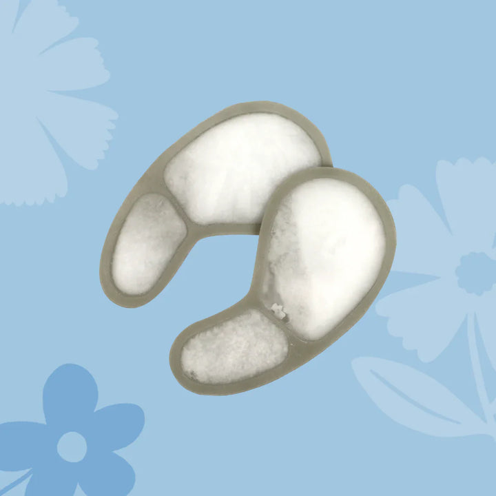 Keep Me Cool by Issviva includes soft, reusable cooling bra inserts designed to soothe hot flushes and provide all-day comfort.